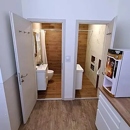 Cabin Hostel Ljubljana
